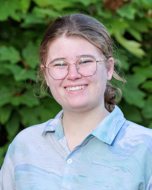 Faculty Staff Headshot