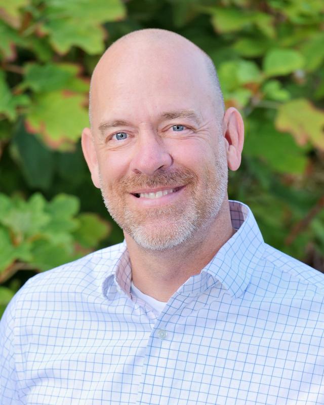 Faculty Staff Headshot