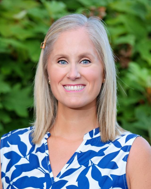 Faculty Staff Headshot