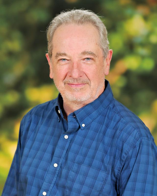 Faculty Staff Headshot