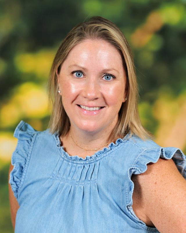 Faculty Staff Headshot